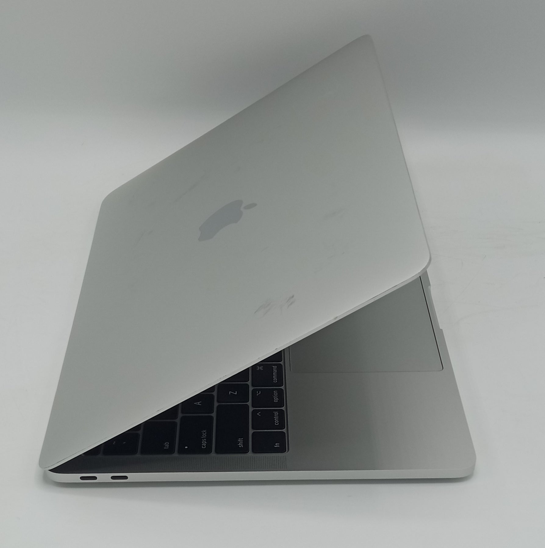 Apple MacBook Pro 2017 | 13 inches | Intel Core i5 2.3 GHz Processor | 8 GB Ram | 256GB SSD | non touch pad